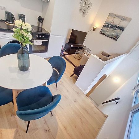 Confort Climatise Et Suite Privee En Sousplex 몽펠리에 외부 사진